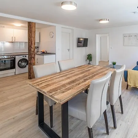 Apartment Stadtapartment Im Luftkurort Malchow *